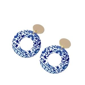 Antique Look Acrylic Open Middle Drop Hoop Earrings